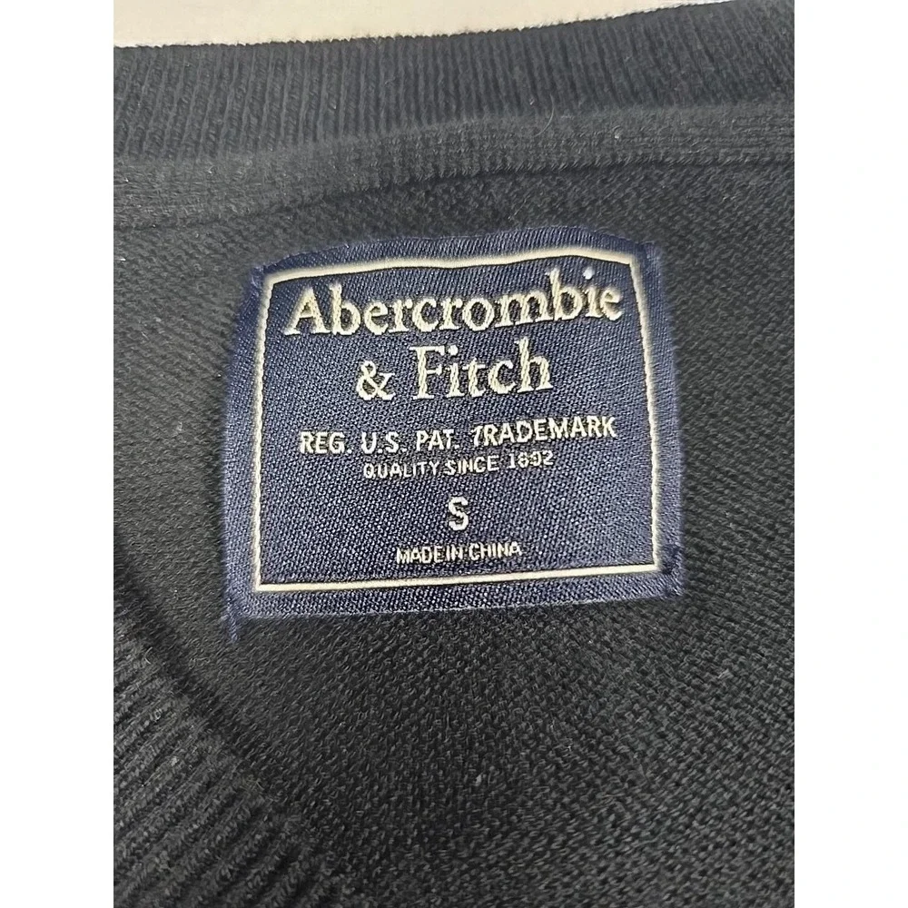 Abercrombie & Fitch V-Neck Sweater Black Y2K Preppy‎ Men's S
